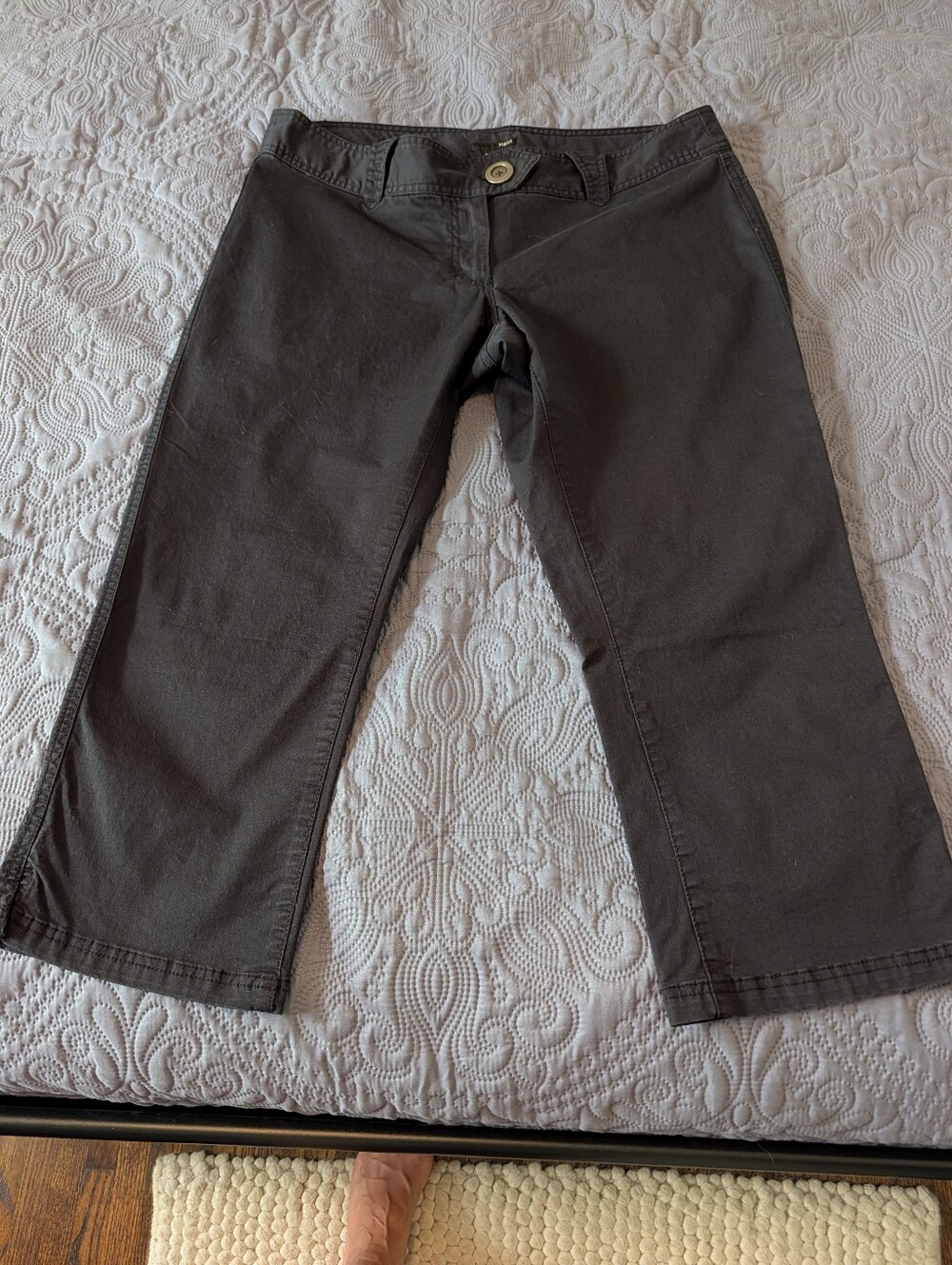 H&M Black Cropped Straight-Leg Pants